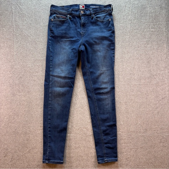 Tommy Hilfiger Nora Mid Rise Womens Size 29x28 Denim Jeans Dark Wash - Picture 1 of 9